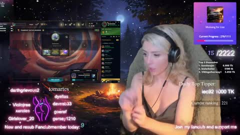 Snapshot of kimilee22 chatting on 17, 12, 2024 Wolfs Girl online show from 17, 12, 2024