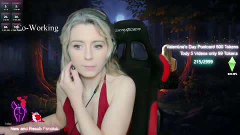 Snapshot of kimilee22 chatting on 16, 2, 2025 Wolfs Girl online show from 16, 2, 2025