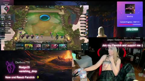 Snapshot of kimilee22 chatting on 6, 3, 2025 Wolfs Girl online show from 6, 3, 2025