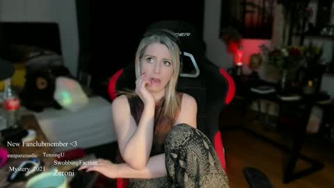 Snapshot of kimilee22 chatting on 9, 3, 2025 Wolfs Girl online show from 9, 3, 2025