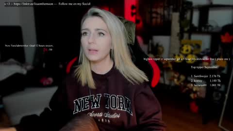 Snapshot of kimilee22 chatting on 17, 9, 2025 Wolfs Girl online show from 17, 9, 2025