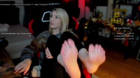 Snapshot of kimilee22 chatting on 24, 9, 2025 Wolfs Girl online show from 24, 9, 2025