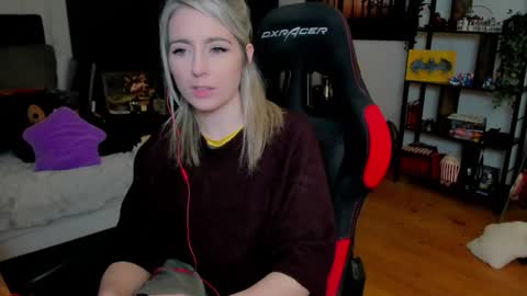 Wolfs Girl online show from 14, 3, 2026