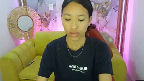 kimmy_m_ online show from 9, 6, 2026
