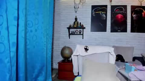 Melany online show from 25, 2, 2025