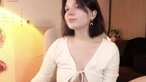 Snapshot of kimonobaby chatting on 11, 6, 2026 kimmy online show from 11, 6, 2026