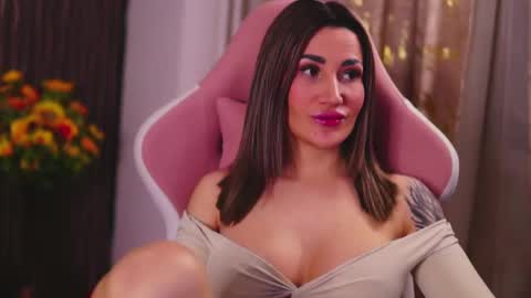 Snapshot of kimskye chatting on 8, 3, 2025 KimSkye online show from 8, 3, 2025