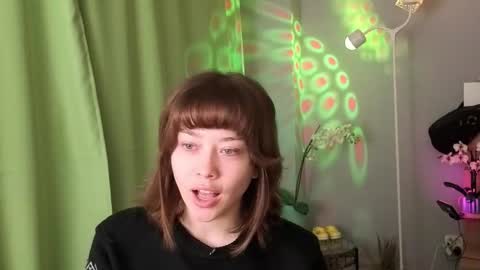 Snapshot of kina_ka chatting on 30, 9, 2025 kina_ka online show from 30, 9, 2025