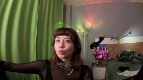 Snapshot of kina_ka chatting on 31, 10, 2025 kina_ka online show from 31, 10, 2025