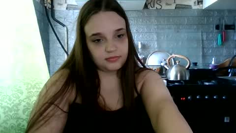 kind_emma850106 online show from 23, 7, 2026