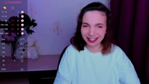 Snapshot of kindhazelhere_ chatting on 10, 6, 2026 Hazel online show from 10, 6, 2026