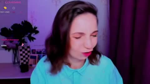 Snapshot of kindhazelhere_ chatting on 28, 6, 2026 Hazel online show from 28, 6, 2026