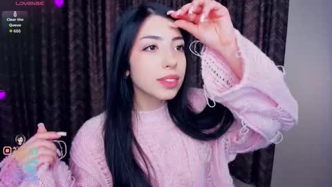 Snapshot of kindraevert chatting on 22, 11, 2025 Megan online show from 22, 11, 2025