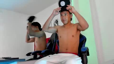 king_ares1 online show from 2, 4, 2026