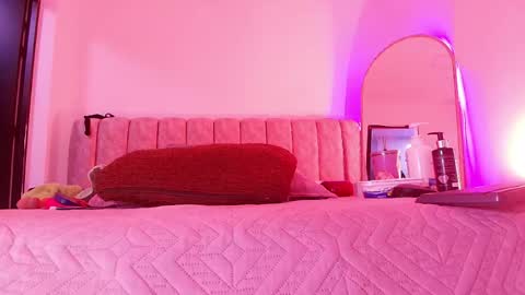 Bella online show from 18, 4, 2026