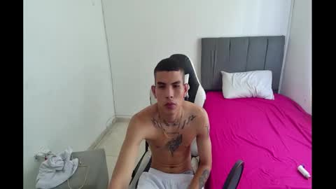 Snapshot of king_warlord chatting on 5, 4, 2026 king_warlord online show from 5, 4, 2026