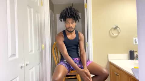 Snapshot of kingalmighty01 chatting on 23, 10, 2025 King Almighty01 online show from 23, 10, 2025