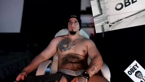 King Bear online show from 2, 2, 2025