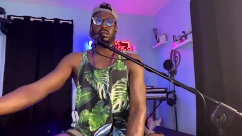 Snapshot of kingcorbra chatting on 4, 3, 2025 KC online show from 4, 3, 2025