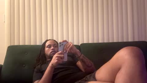 Snapshot of kingdabiggest chatting on 18, 10, 2025 KingDaBiggest online show from 18, 10, 2025