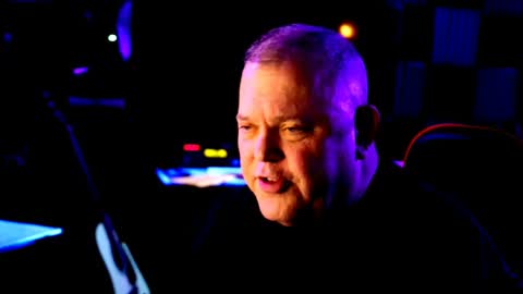 King James VIII online show from 22, 2, 2025