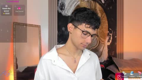  A L E X  online show from 10, 4, 2026