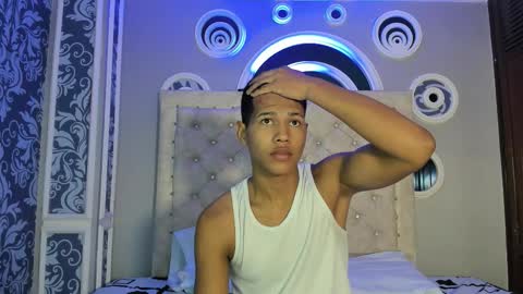 Snapshot of kingstark_ chatting on 17, 9, 2025 sebastian online show from 17, 9, 2025