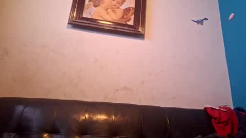 Snapshot of kingweeeed chatting on 24, 2, 2025 6Your Dream-Come True9 online show from 24, 2, 2025