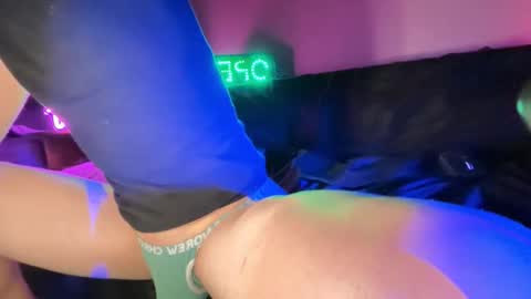 Snapshot of kinksss4all chatting on 19, 12, 2025 KinkPLAY9 online show from 19, 12, 2025