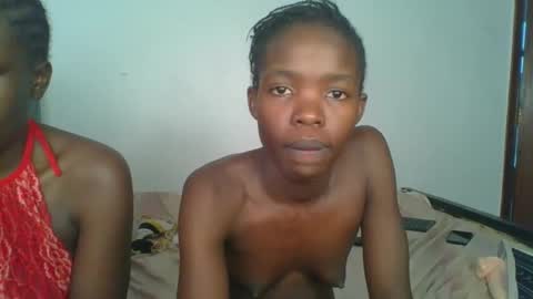 Snapshot of kinky_aria chatting on 24, 10, 2025 kinky_aria online show from 24, 10, 2025