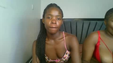 Snapshot of kinky_aria chatting on 3, 12, 2025 kinky_aria online show from 3, 12, 2025