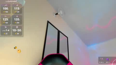 Snapshot of kinky_yeyns chatting on 11, 1, 2025 kinky yeyns online show from 11, 1, 2025