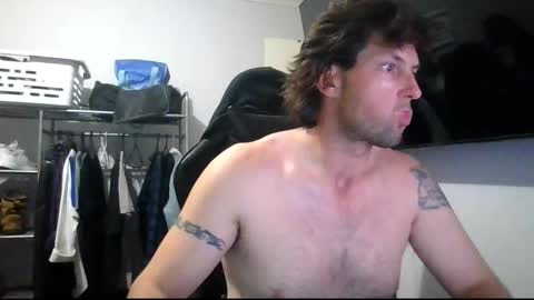 Snapshot of kinkybinerd chatting on 31, 1, 2025 Horny Bloomy online show from 31, 1, 2025