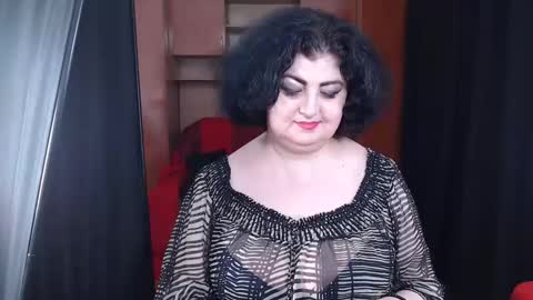 Snapshot of kinkyblacky chatting on 5, 2, 2025 MistressBlacky online show from 5, 2, 2025