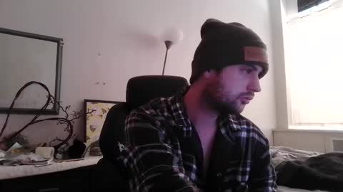 Maysie and Hunter online show from 13, 12, 2024