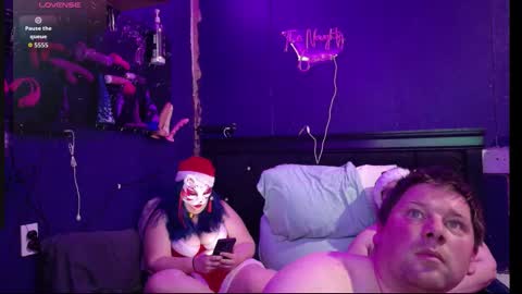 Snapshot of kinkykitten253 chatting on 22, 12, 2025 kinkykitten253 online show from 22, 12, 2025