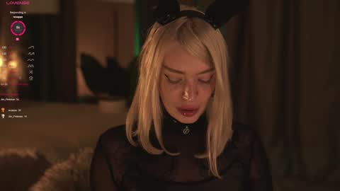 kinkylina_ online show from 24, 1, 2025