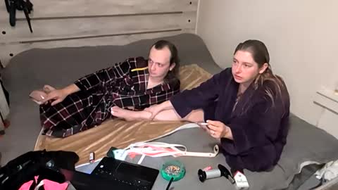 kinkyqueenandpet95 online show from 29, 11, 2025