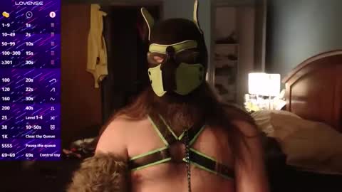 kinkywolf87 online show from 15, 12, 2025