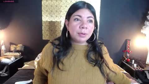 kinkyy_mom online show from 18, 3, 2026