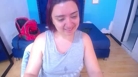 Snapshot of kinkyy_redhead chatting on 25, 10, 2025 kinkyy_redhead online show from 25, 10, 2025