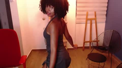 Snapshot of kintsugim chatting on 28, 10, 2025 kintsugi online show from 28, 10, 2025