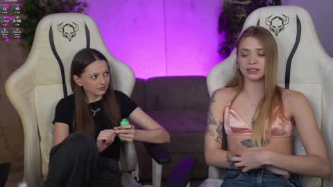 Sweet girls online show from 15, 10, 2025