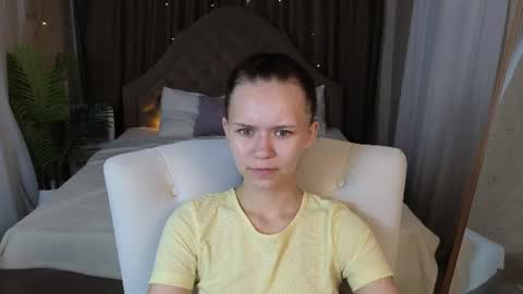 Snapshot of kira_bliss_ chatting on 2, 8, 2026 kira_bliss_ online show from 2, 8, 2026