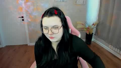 kira online show from 22, 3, 2026