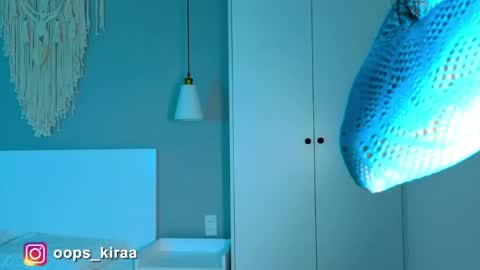 Snapshot of kira_mmr chatting on 26, 4, 2026 Kira and friends online show from 26, 4, 2026