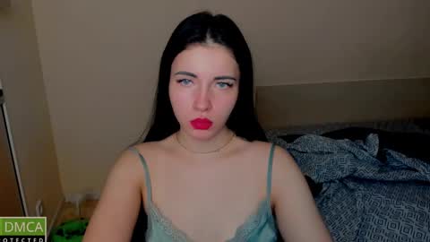 Kira online show from 2, 2, 2025