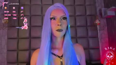 Kira  online show from 12, 7, 2026