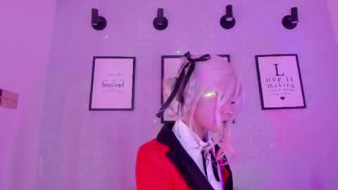 Kira  online show from 26, 7, 2026