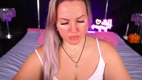 Kira online show from 1, 12, 2025